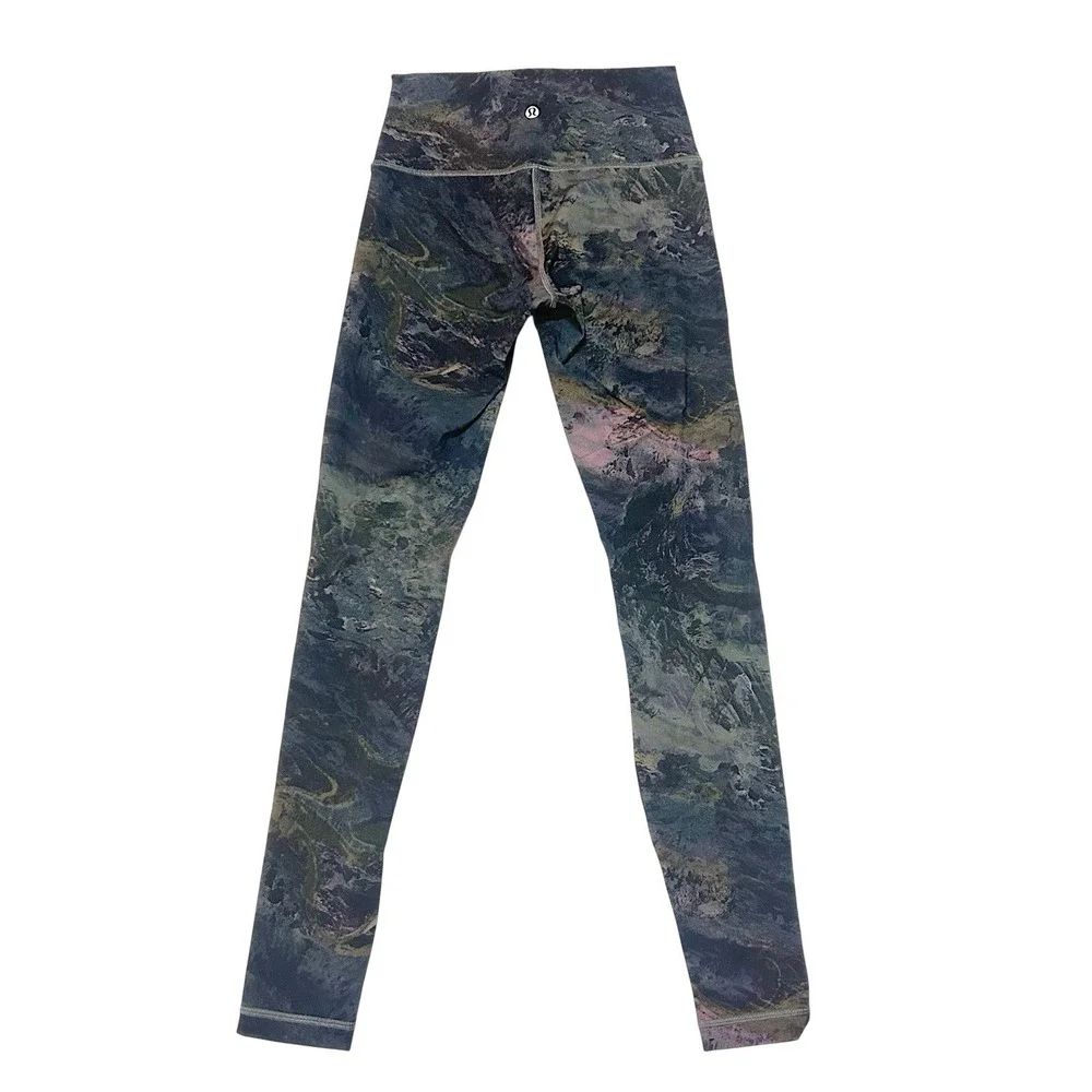 lululemon athletica these no